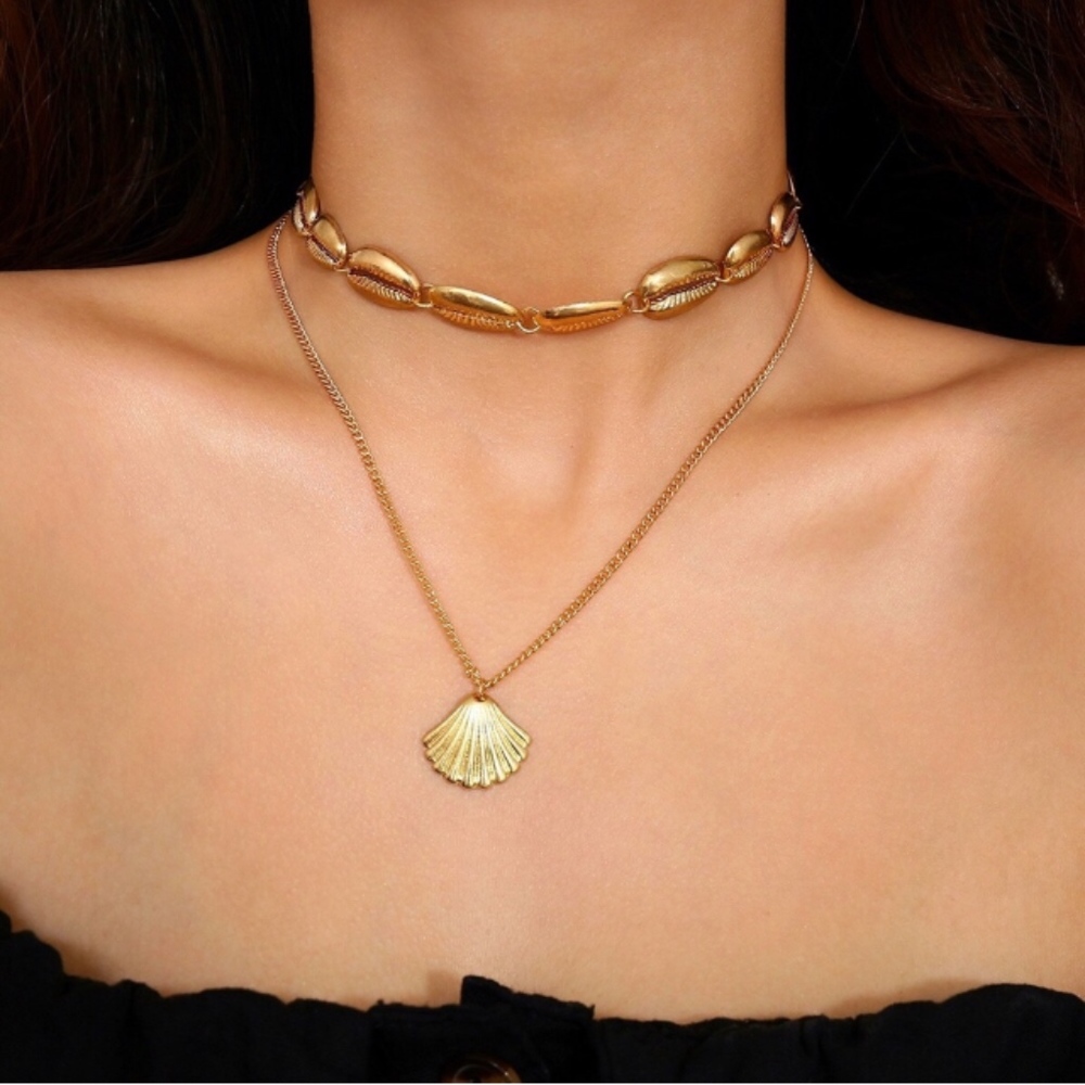 Layered Gold Dipped Shell Necklace - Picture 8 of 8